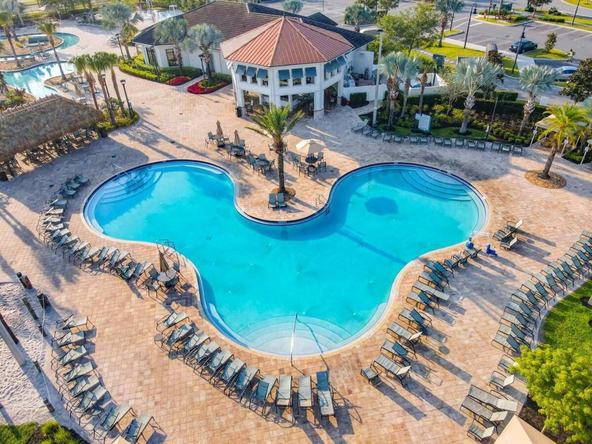 Gorgeous 2Br Lakeview Condo With Waterpark كيسيمي المظهر الخارجي الصورة