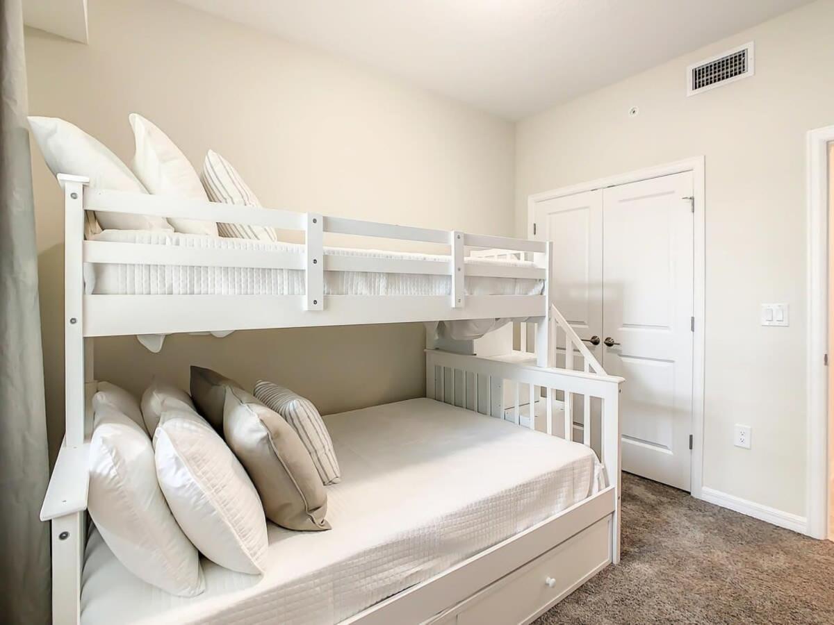 Gorgeous 2Br Lakeview Condo With Waterpark كيسيمي المظهر الخارجي الصورة